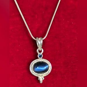 Elegant Silver Tone Pendant Necklace with Blue Cabochon & Rhinestone Adjustable